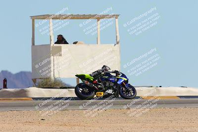 media/Feb-11-2024-CVMA (Sun) [[883485a079]]/Race 11 Amateur Supersport Open/